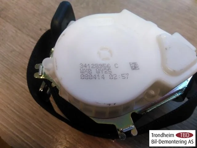 BMW I3 I01 2013-22 Biztonsági öv, hátsó, bal nézet 3