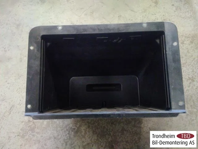 Tesla MODEL S 2013- Other interior equipment view 2