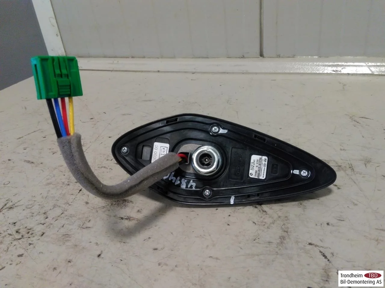 Hyundai IONIQ 5 NE 2022- Antenna view 4