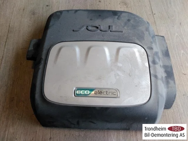 Kia SOUL 2009- Motorburkolat (felső)