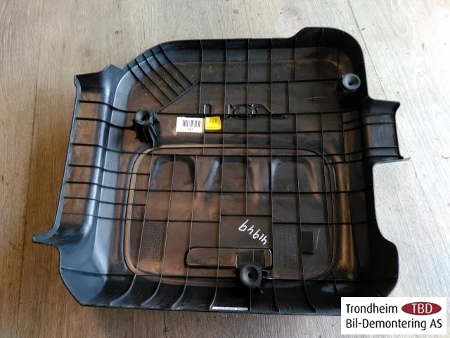 Kia SOUL 2009- Motorburkolat (felső) nézet 2