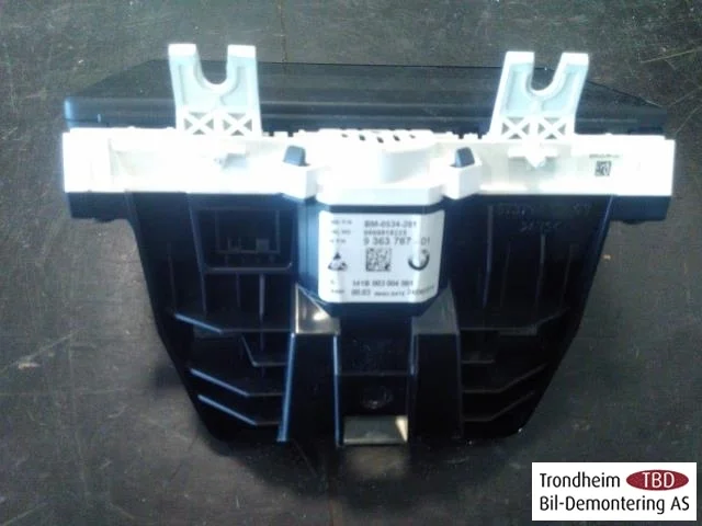 BMW I3 I01 2013-22 Instrument cluster assembly view 2