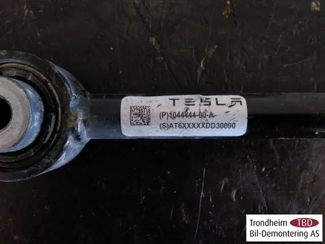 Tesla MODEL 3 2017--> Braț suspensie, dreapta spate vedere 2