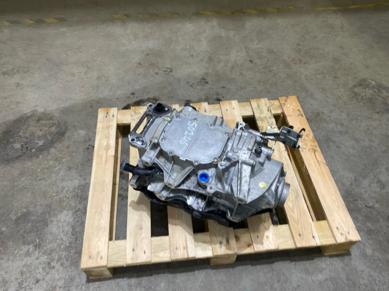 Volkswagen ID.5 2022- Front electric motor view 3