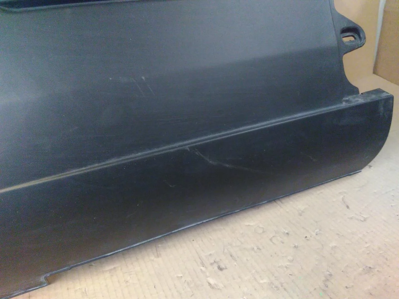 Ford E-TRANSIT 2022- Bumper section, rear right view 3