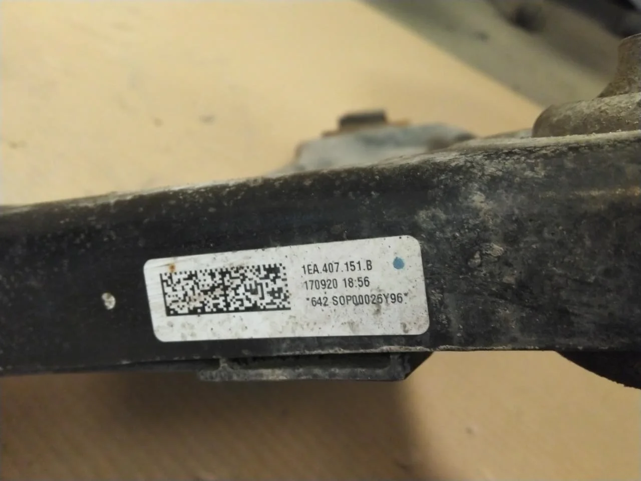 Volkswagen ID.3 2021- Braț de suspensie față stânga vedere 3