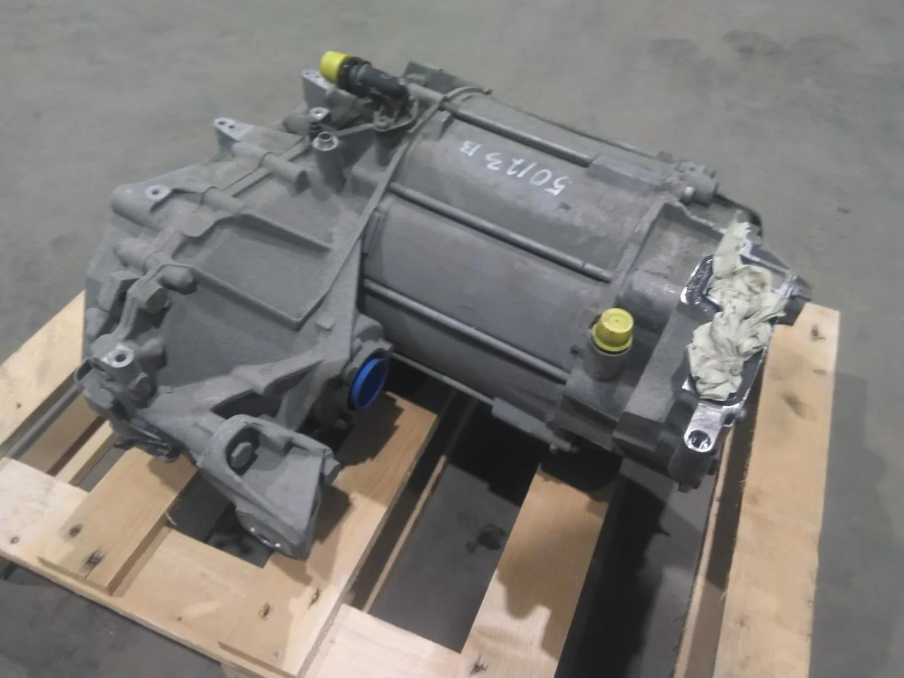 Volkswagen ID.3 2021- Rear electric motor view 2