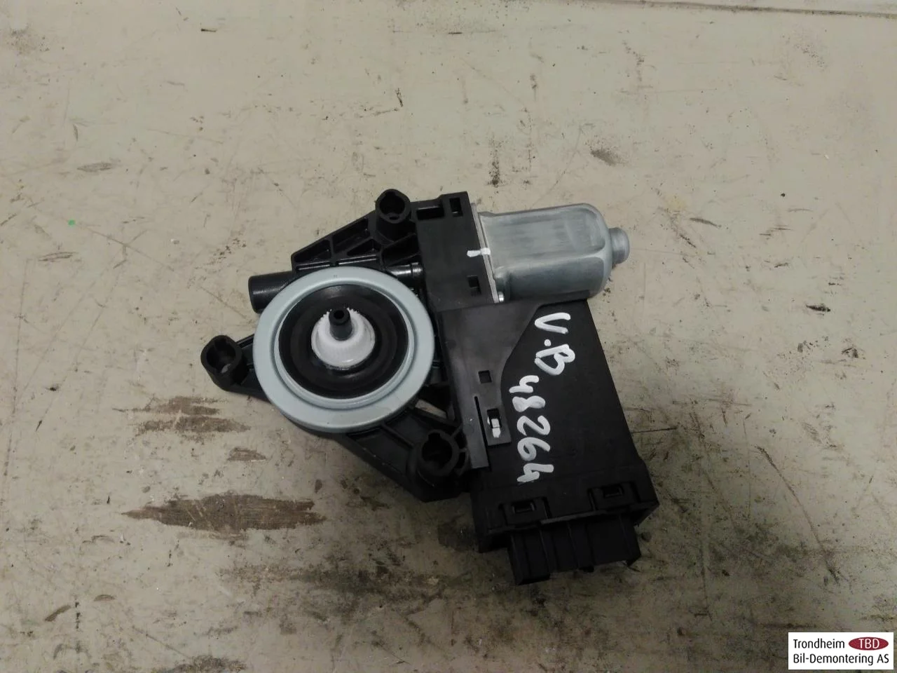 Polestar 2 2020- Ablakemelő motor