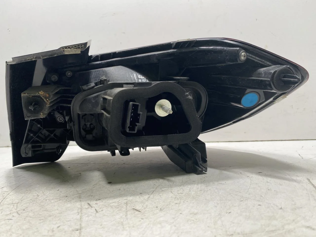 Opel / Vauxhall CORSA F 2020- Lampă spate stânga vedere 4