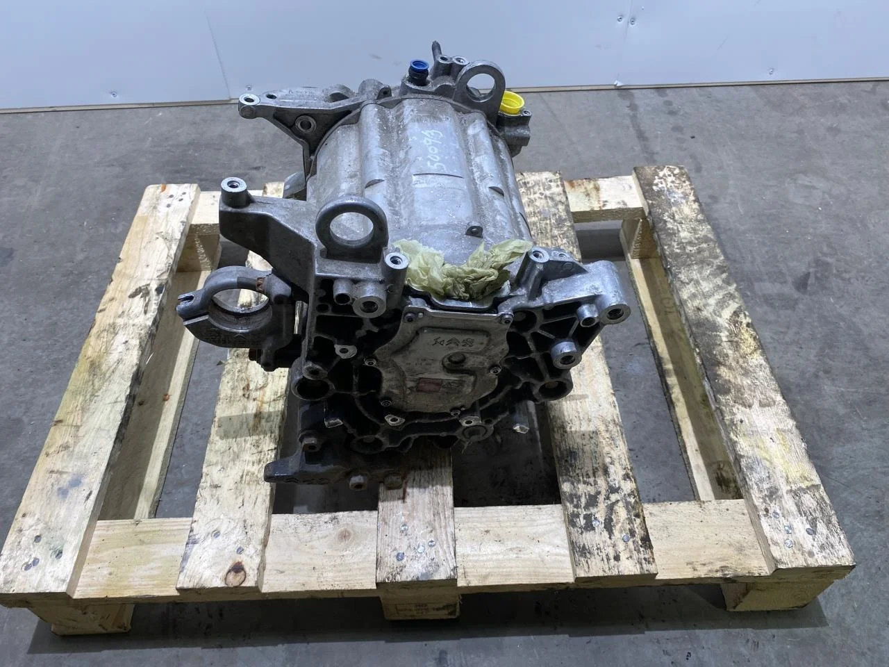 Opel / Vauxhall CORSA F 2020- Elektromos motor, első
