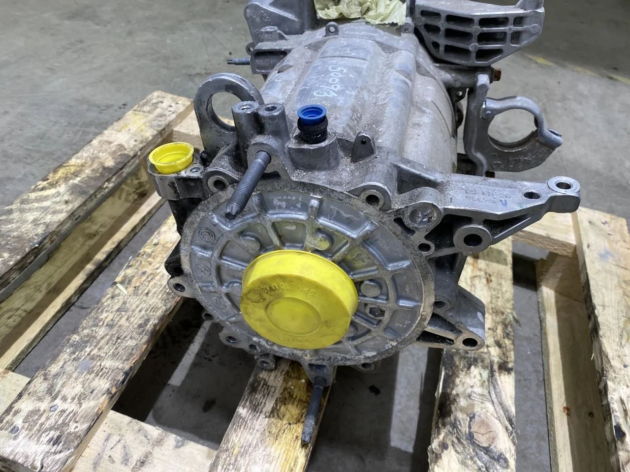 Opel / Vauxhall CORSA F 2020- Elektromos motor, első nézet 4