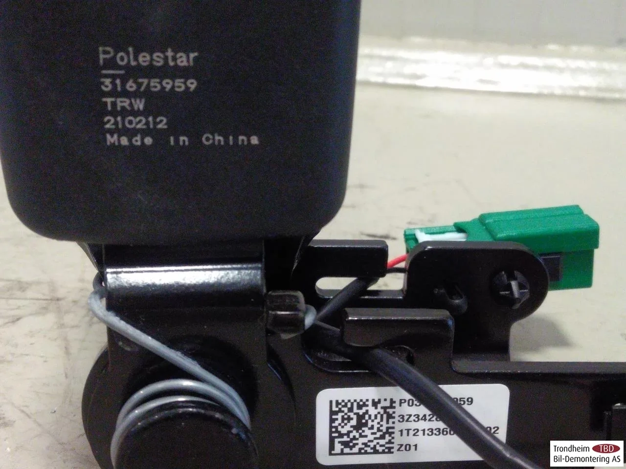 Polestar 2 2020- Biztonsági öv csat / rögzítő view 4