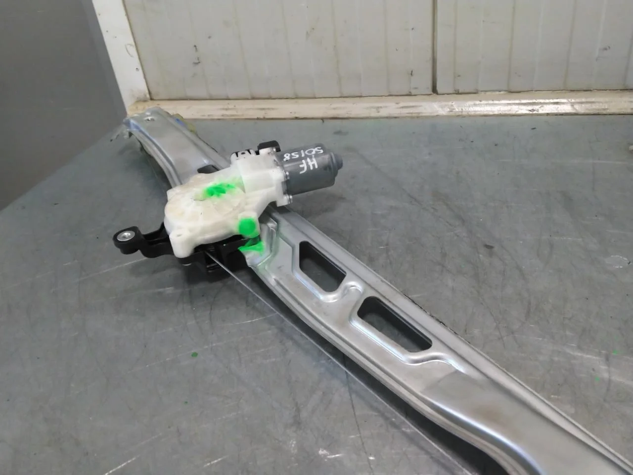 Ford E-TRANSIT 2022- Electric window regulator, complete view 2
