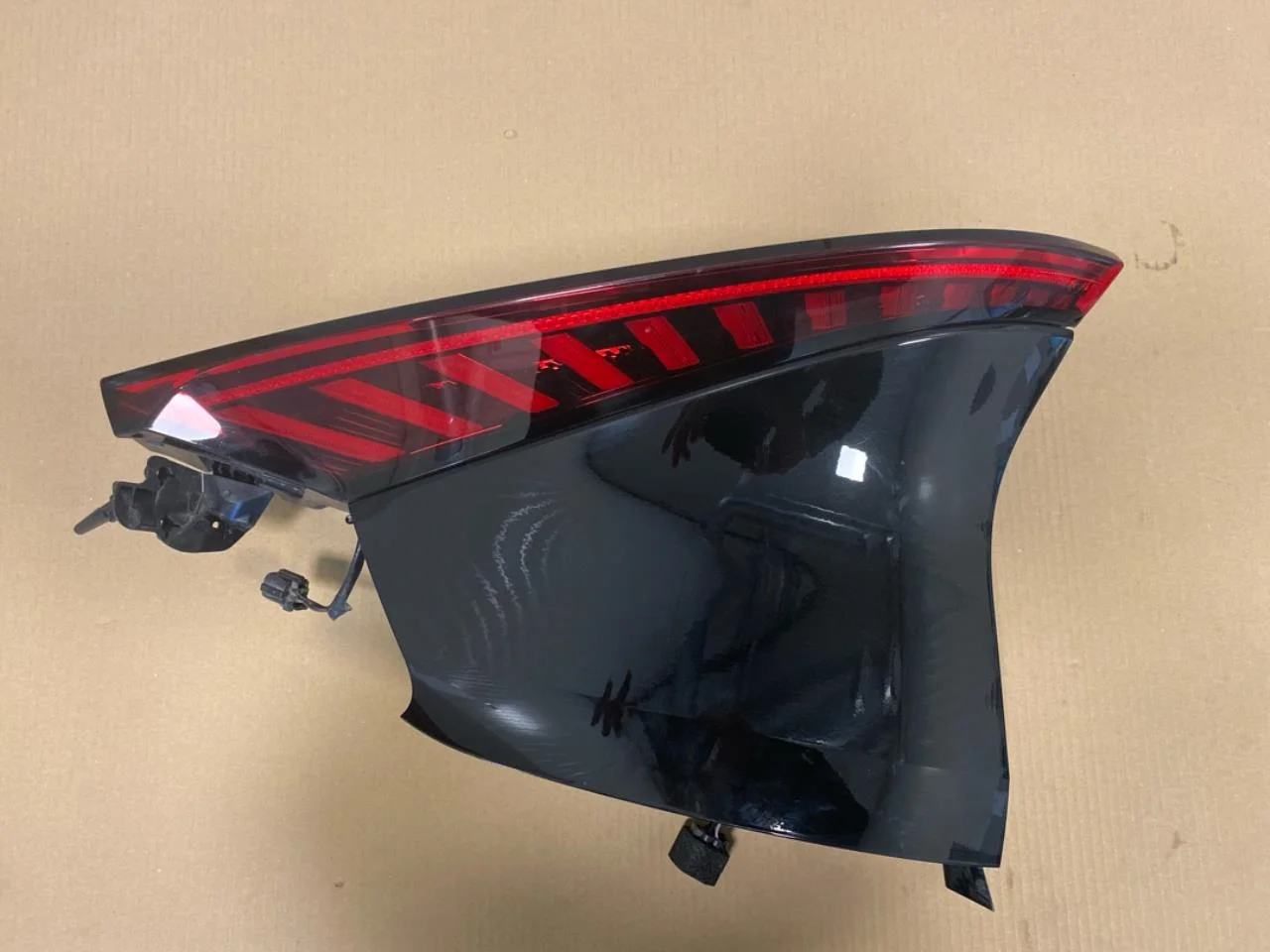 Kia EV6 2022- Lampă spate stânga