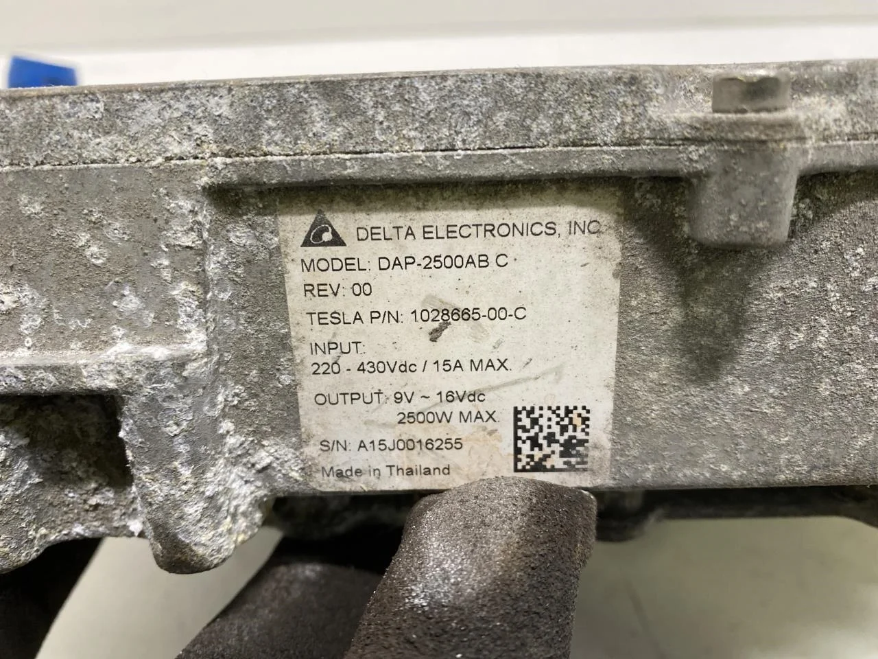 Tesla MODEL S 2013- Feszültségátalakító, akkumulátor nézet 4