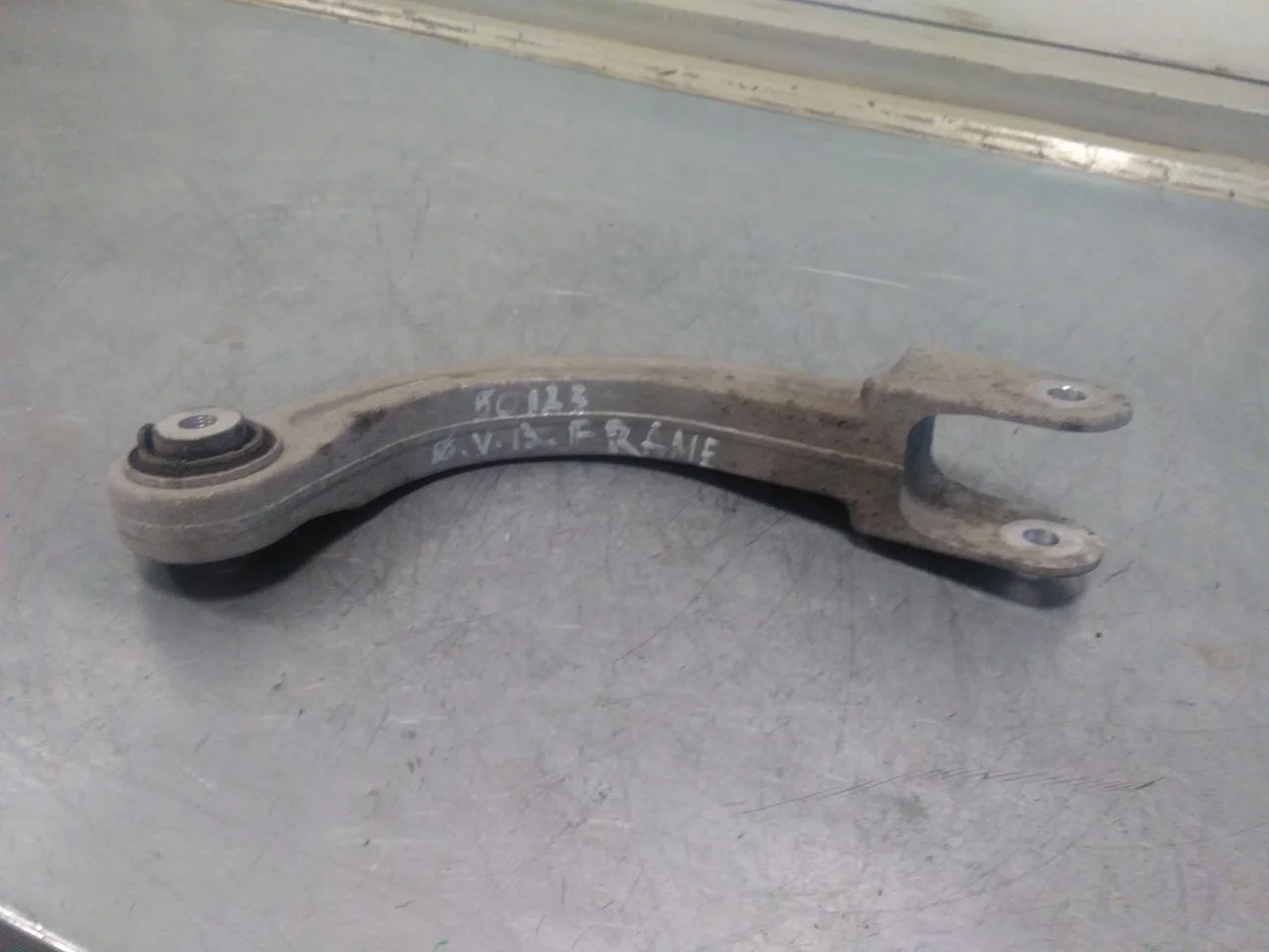 Volkswagen ID.3 2021- Braț suspensie, stânga spate