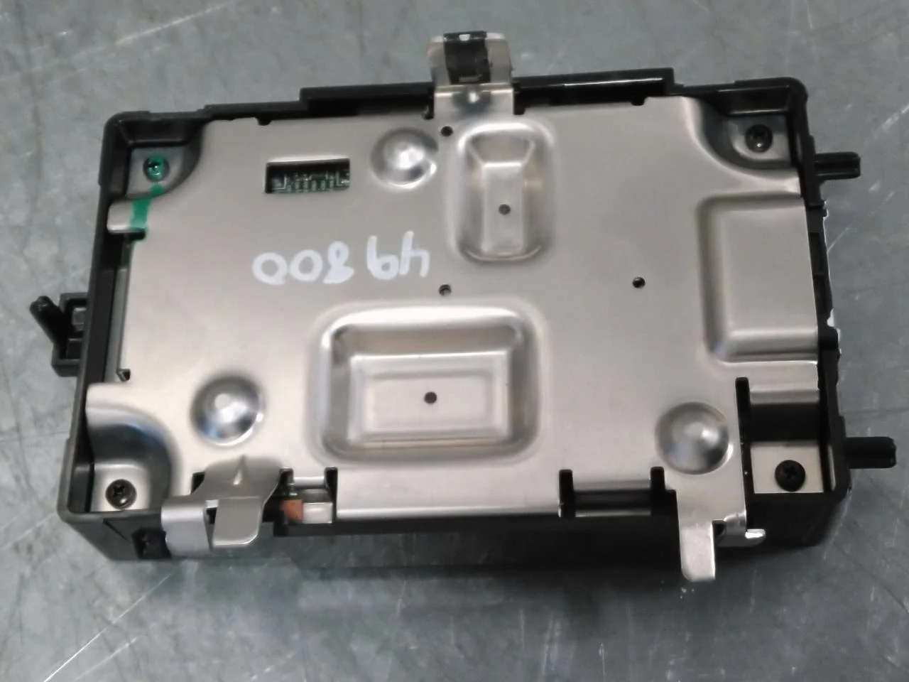 Volvo C40/RECHARGE 2021-> Telephone view 2