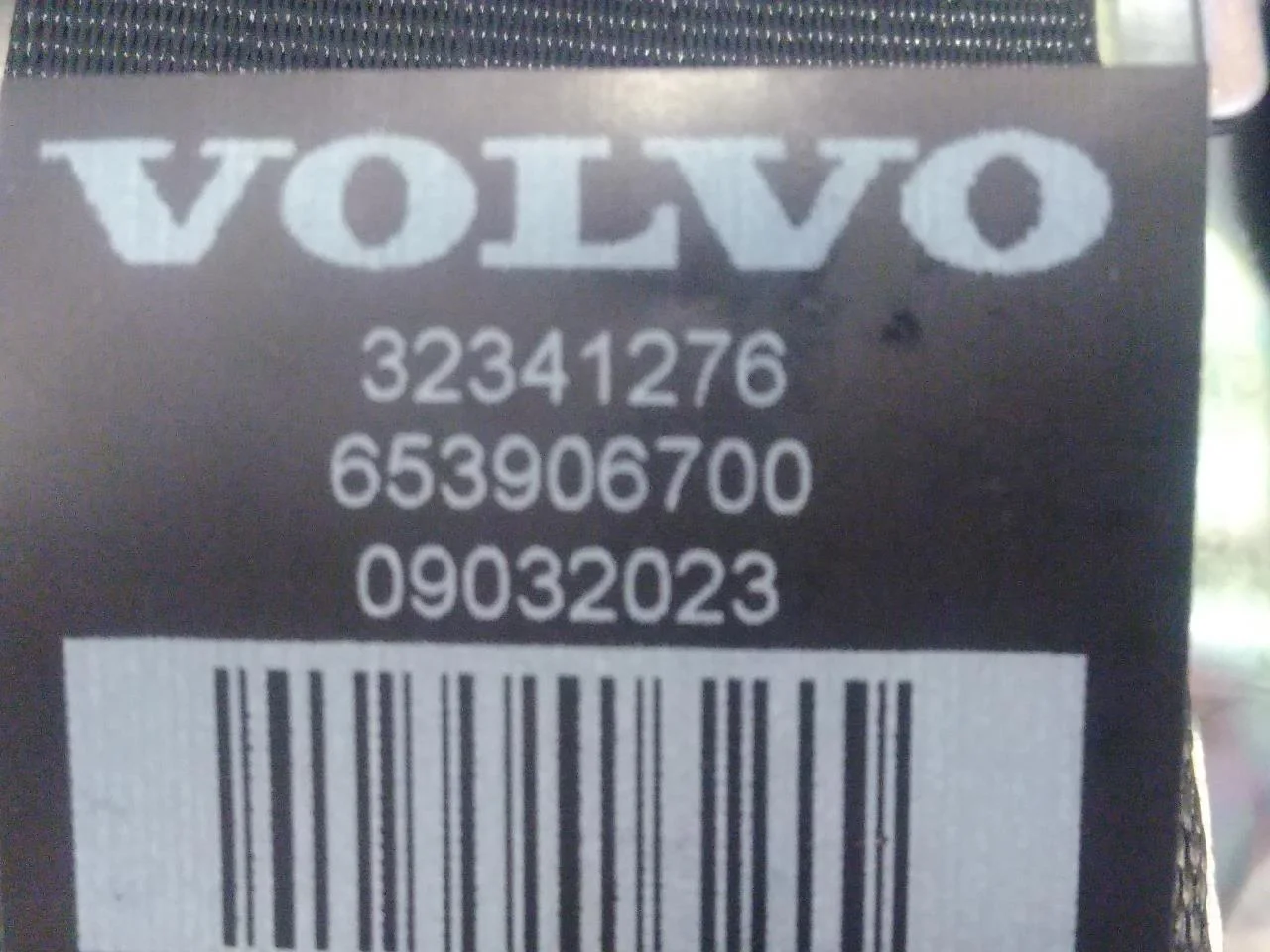 Volvo C40/RECHARGE 2021-> Biztonsági öv, hátsó, bal nézet 4