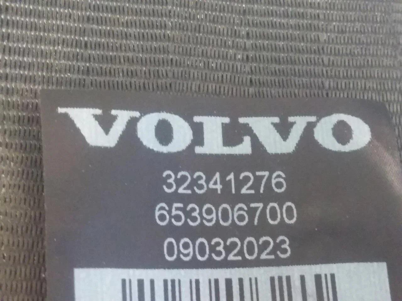 Volvo C40/RECHARGE 2021-> Biztonsági öv, hátsó, jobb nézet 3