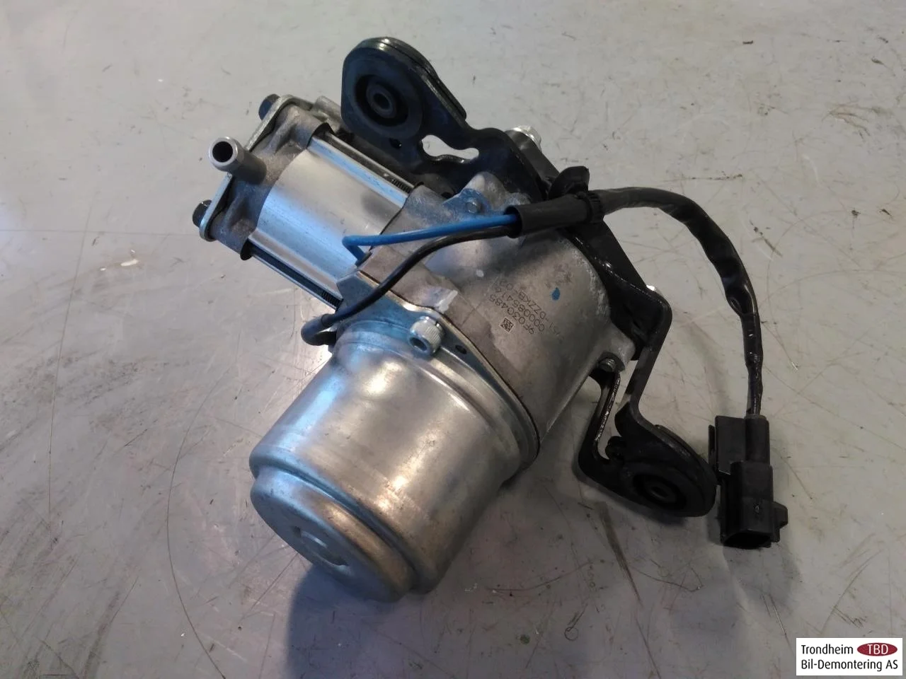 Maxus EUNIQ5 MPV 2021- Pompă de vacuum vedere 3