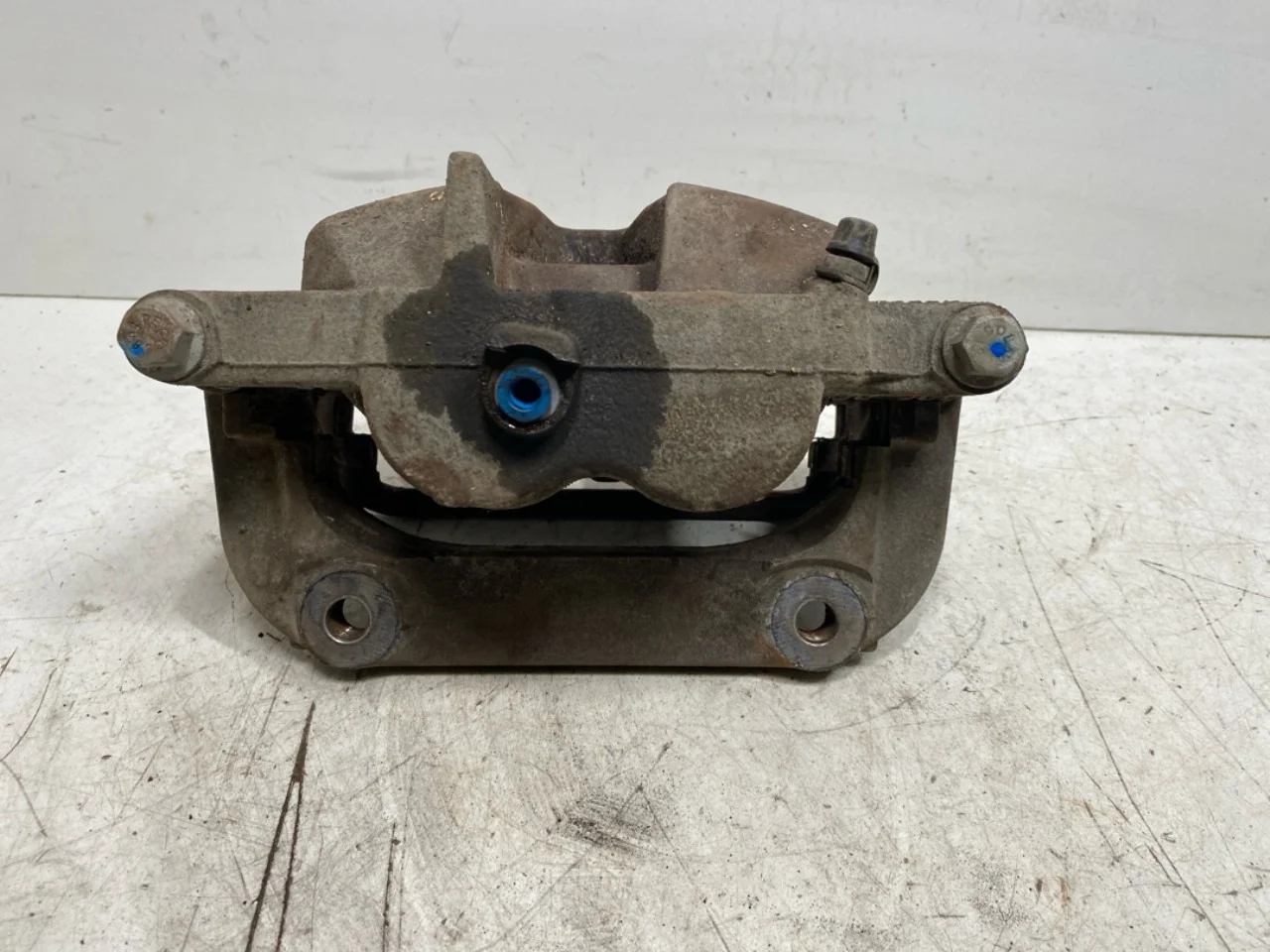 Volkswagen ID.4 2021- Féknyereg, első, bal nézet 3