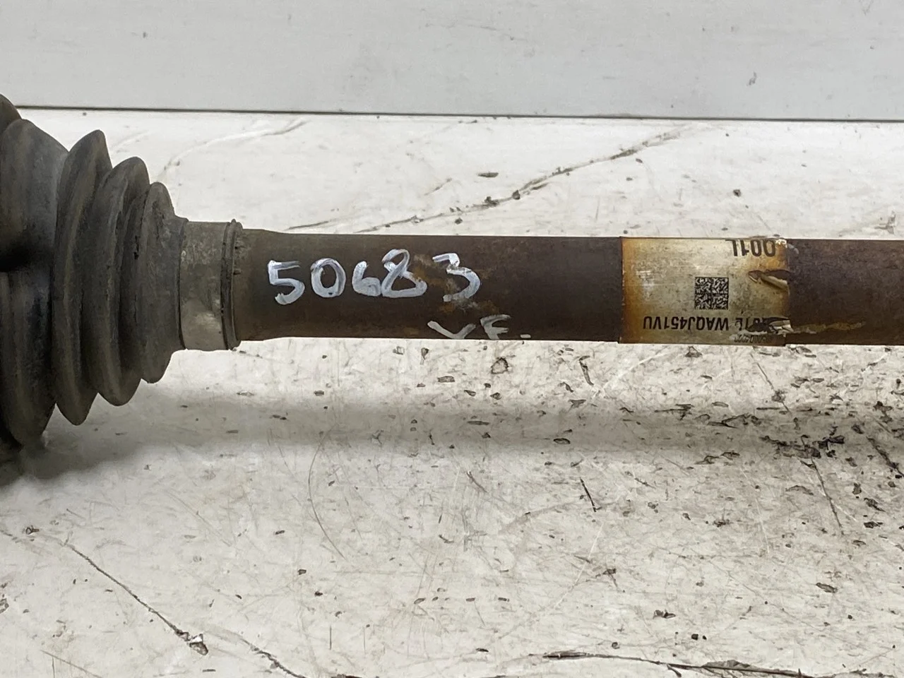 Kia NIRO SG2 2023- Front left driveshaft view 2