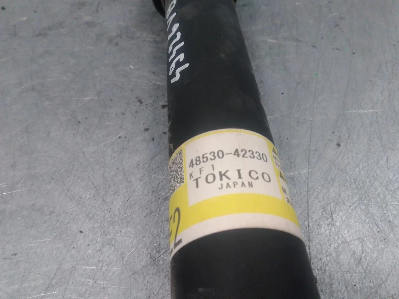Toyota BZ4X EA10 2022- Amortizor, spate vedere 3