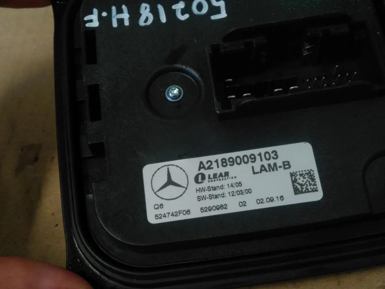 Mercedes B 180-200 W246/W242 2012-19 Vezérlőegység, xenon nézet 3
