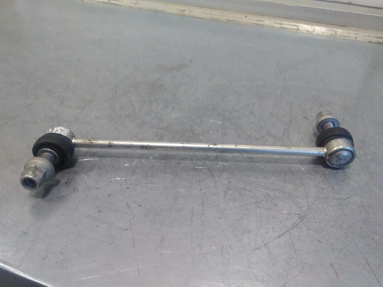 Ford E-TRANSIT 2022- Front stabilizer bar