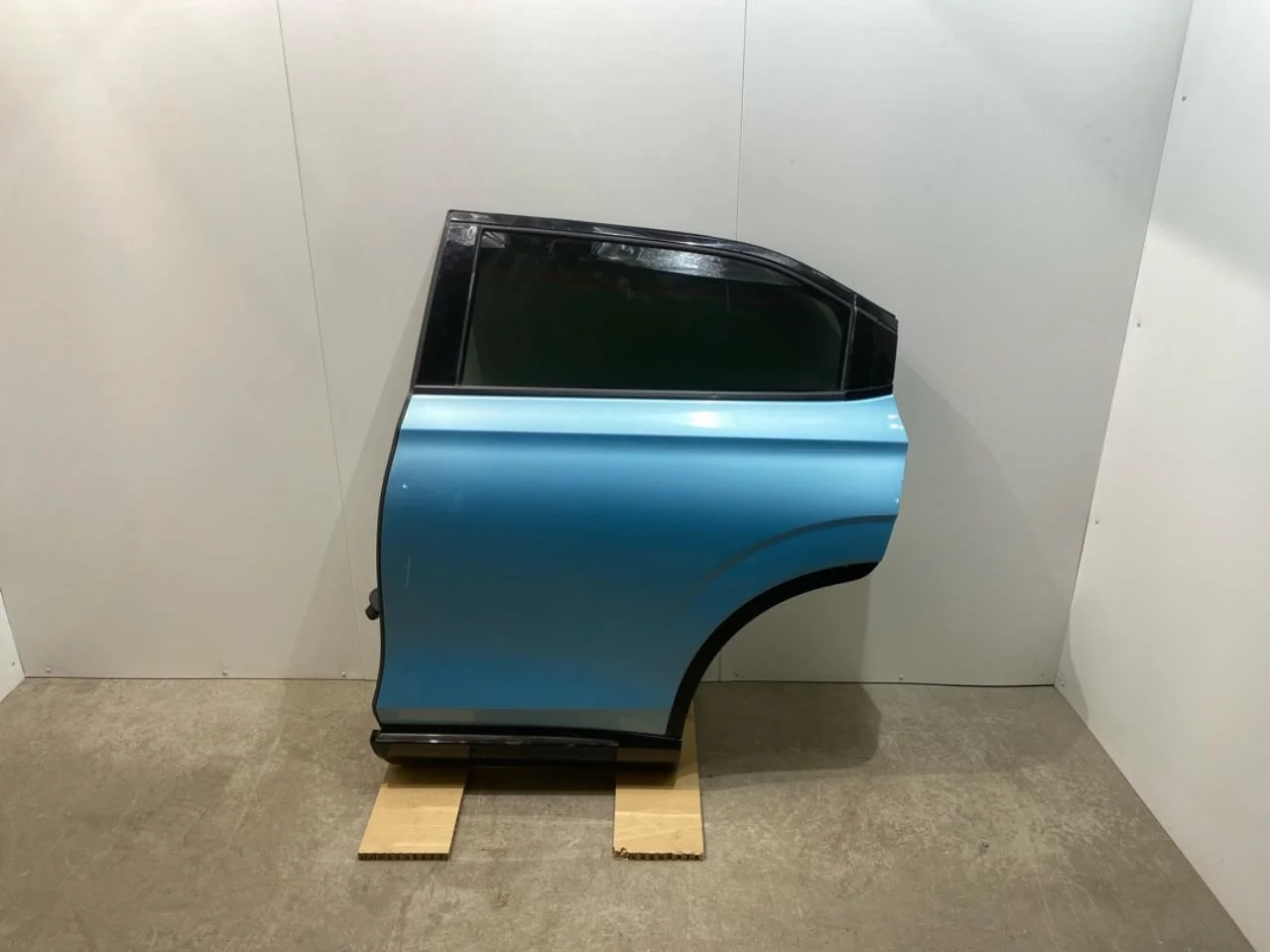 Honda E:NY1 2023- Ajtó, 4 ajtós, hátsó, bal