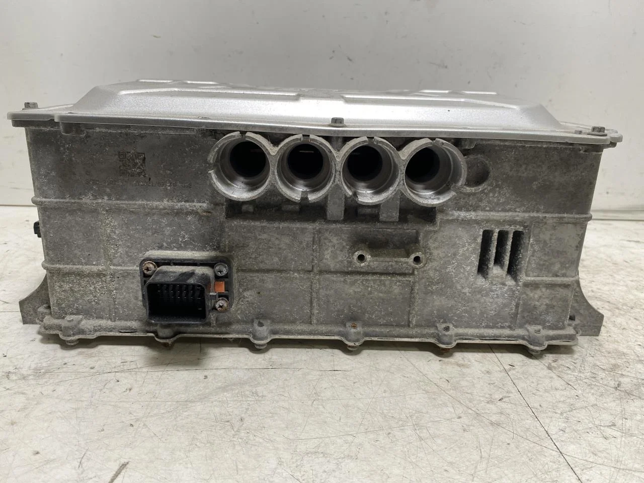 Byd ETP3 T3 2022- Akkumulátortöltő nézet 4