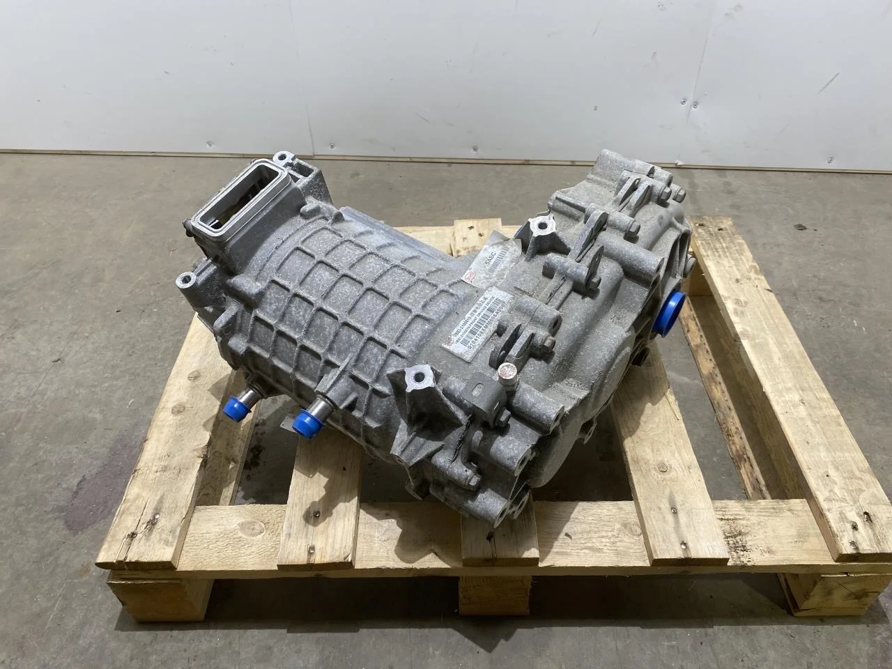 Byd ETP3 T3 2022- Elektromos motor, első