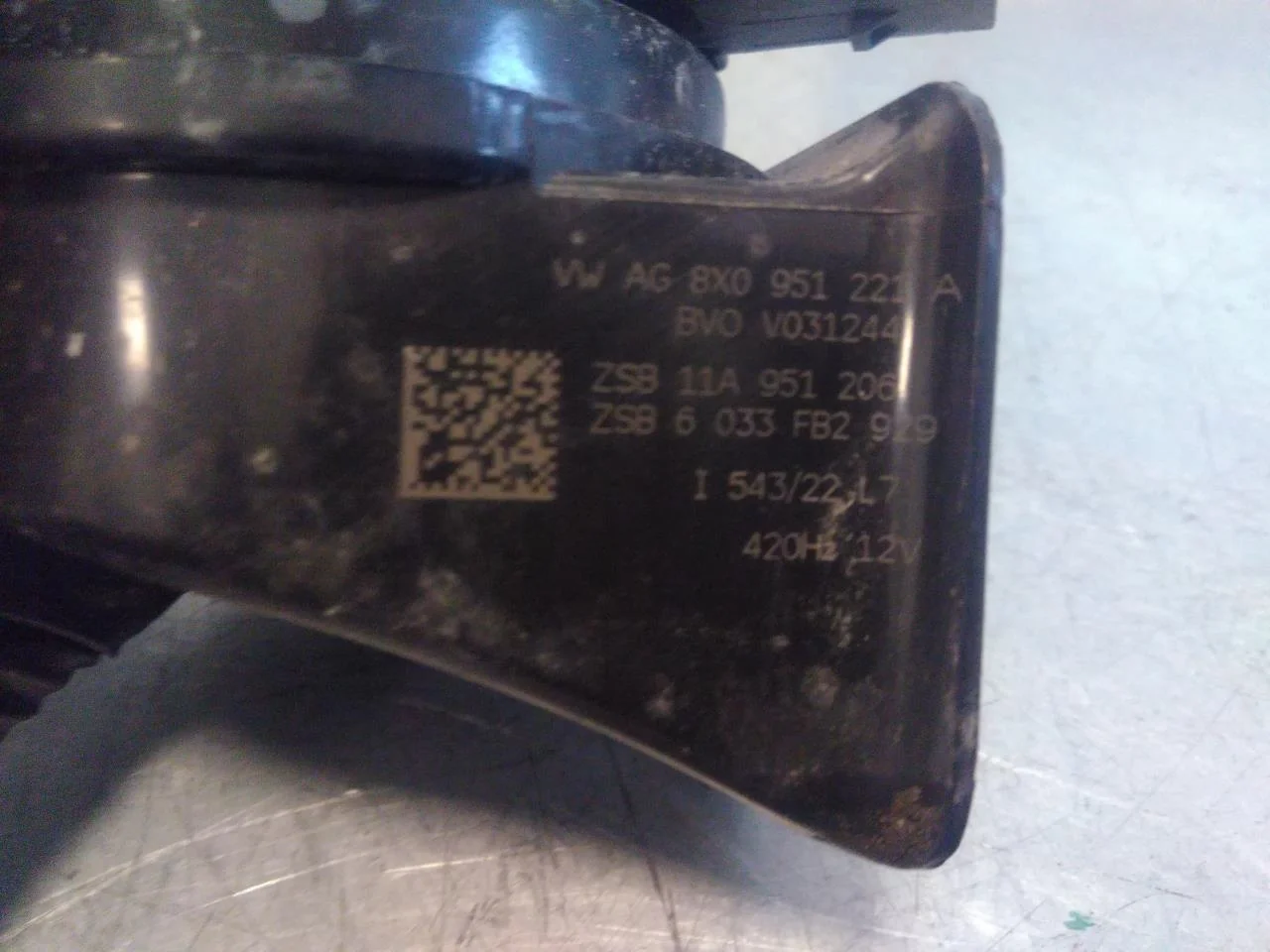 Volkswagen ID.5 2022- Kürt (duda) nézet 2