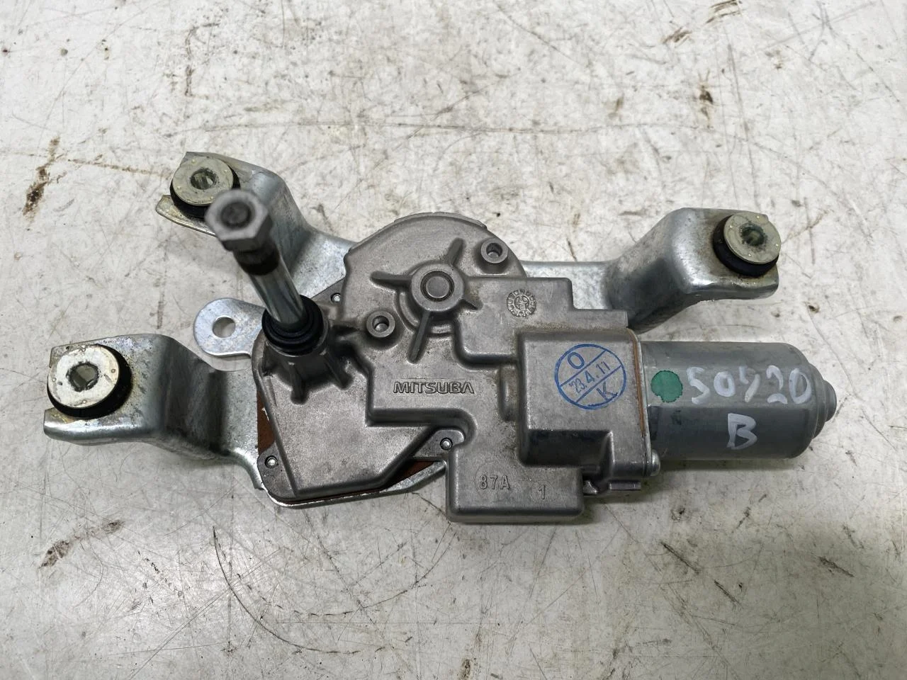 BMW X1/IX1 U11 2023- Ablaktörlő motor, csomagtérajtó