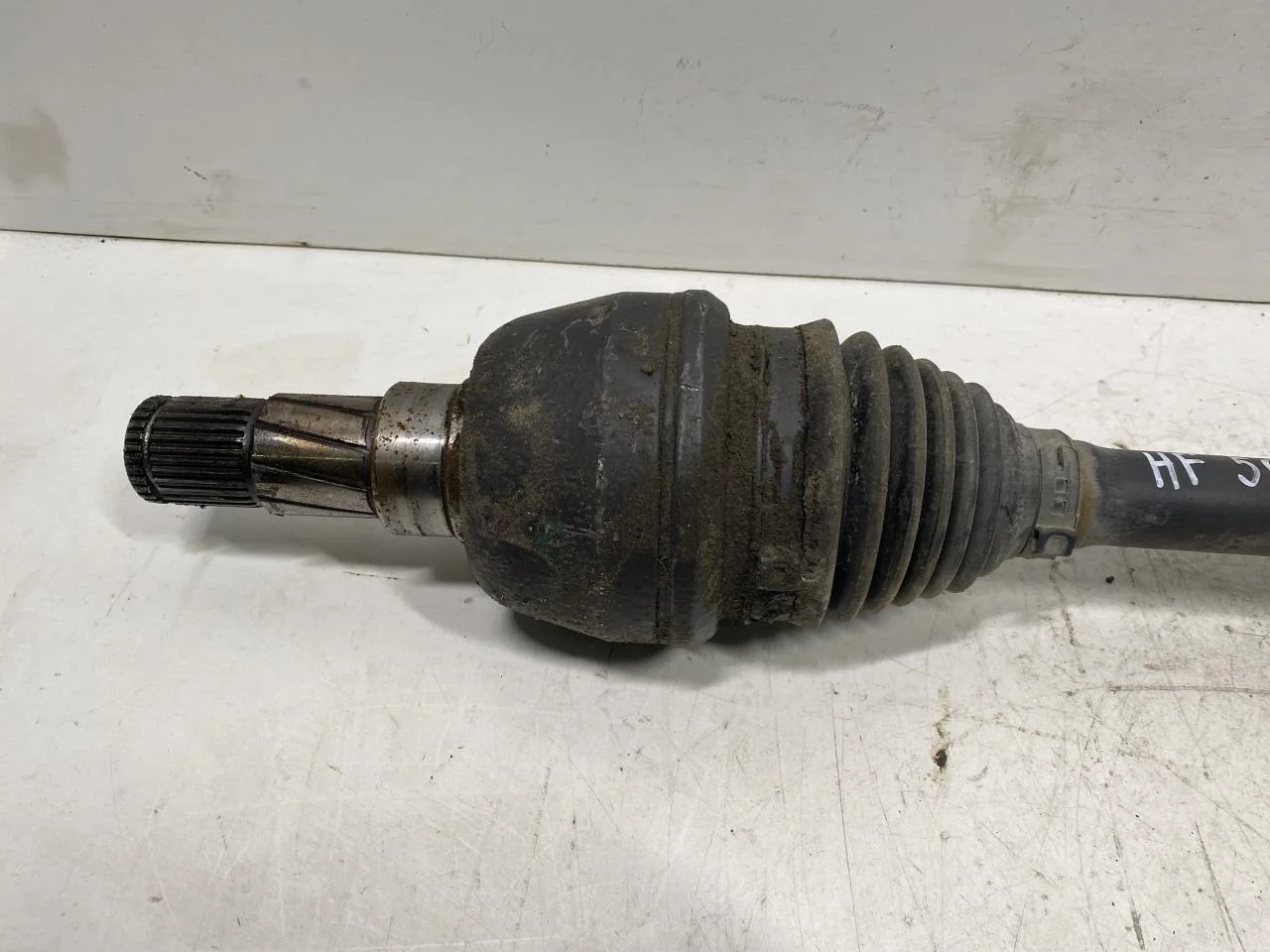 Mercedes B 180-200 W246/W242 2012-19 Féltengely, első, jobb nézet 2