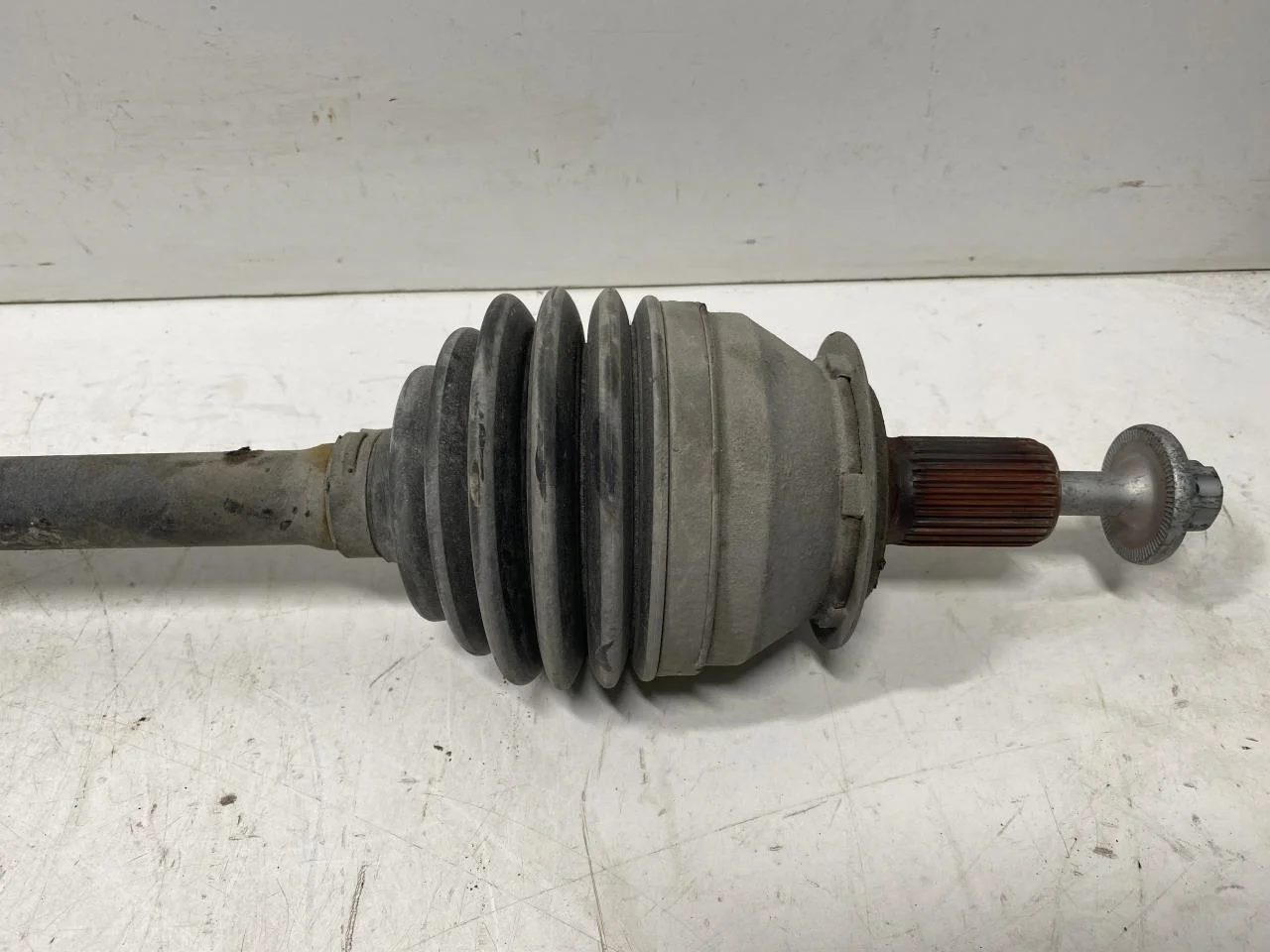 Mercedes B 180-200 W246/W242 2012-19 Féltengely, első, jobb nézet 3