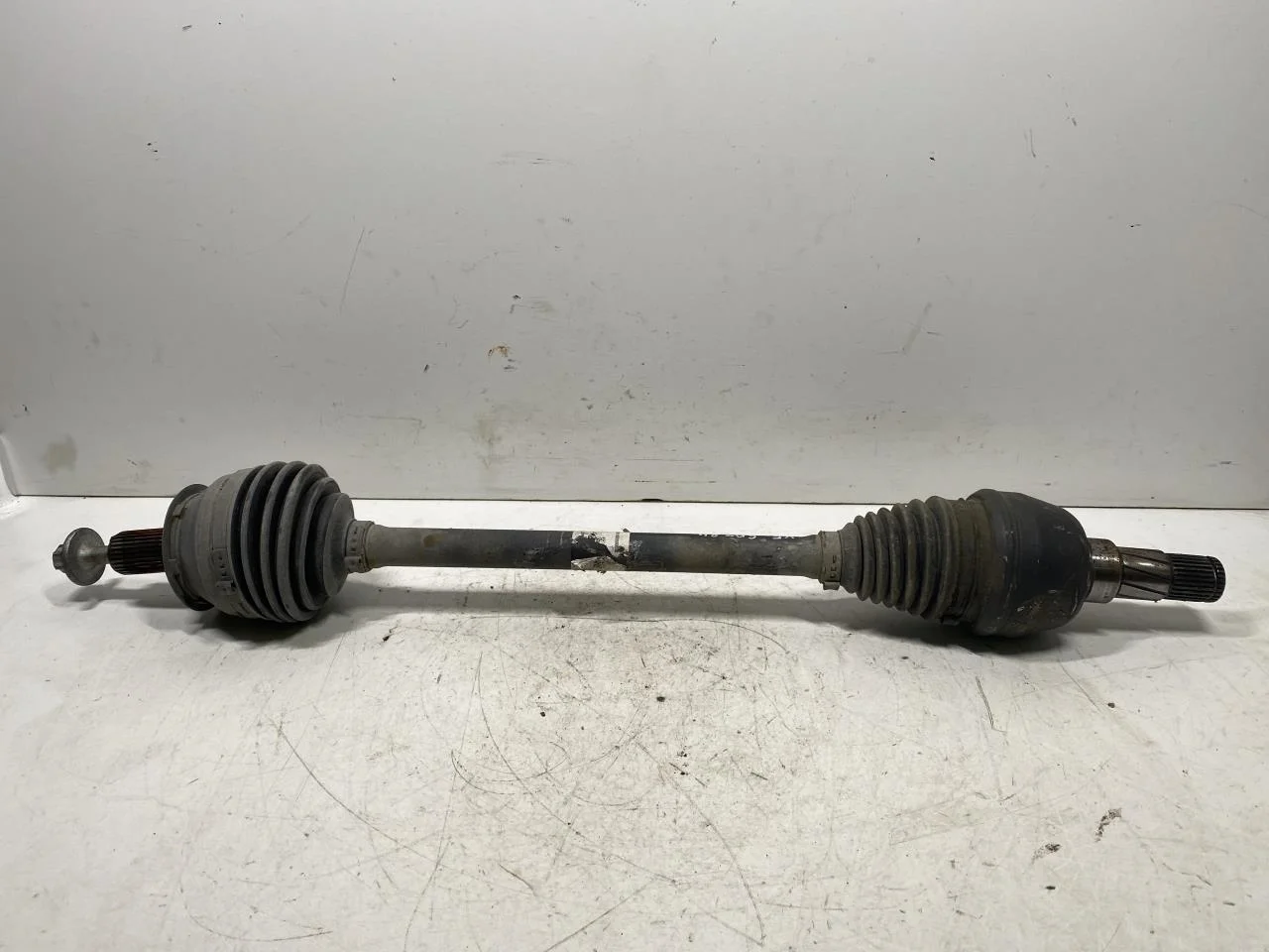 Mercedes B 180-200 W246/W242 2012-19 Féltengely, első, bal