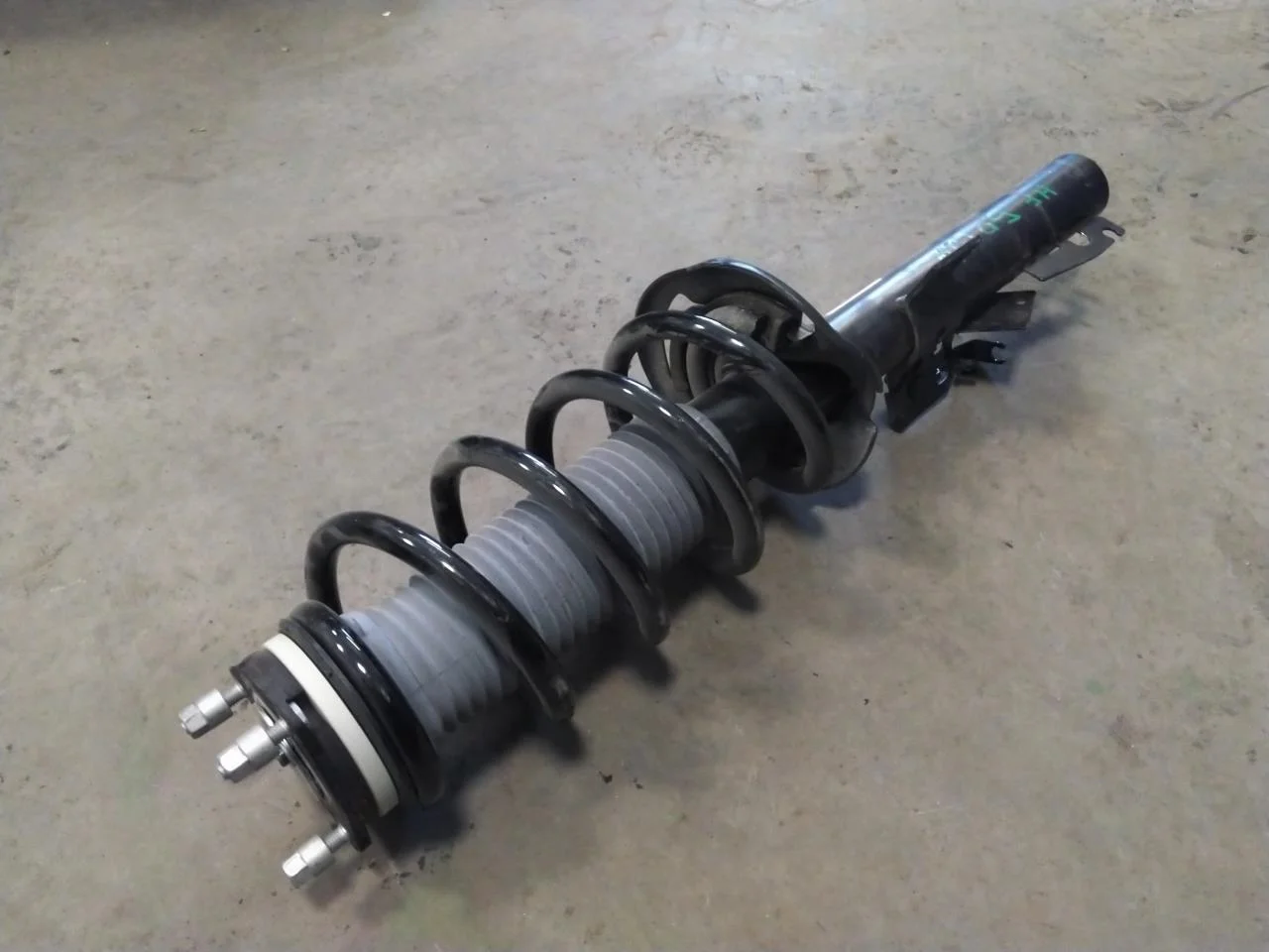Ford E-TRANSIT 2022- Amortizor tip McPherson, față dreapta