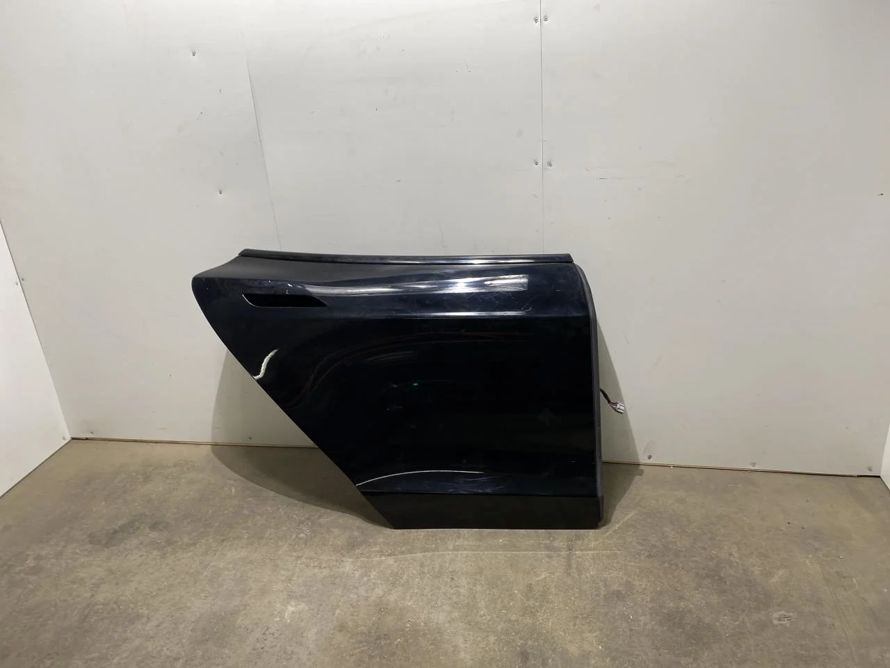 Tesla MODEL S 2013- Ajtó, 4 ajtós, hátsó, jobb