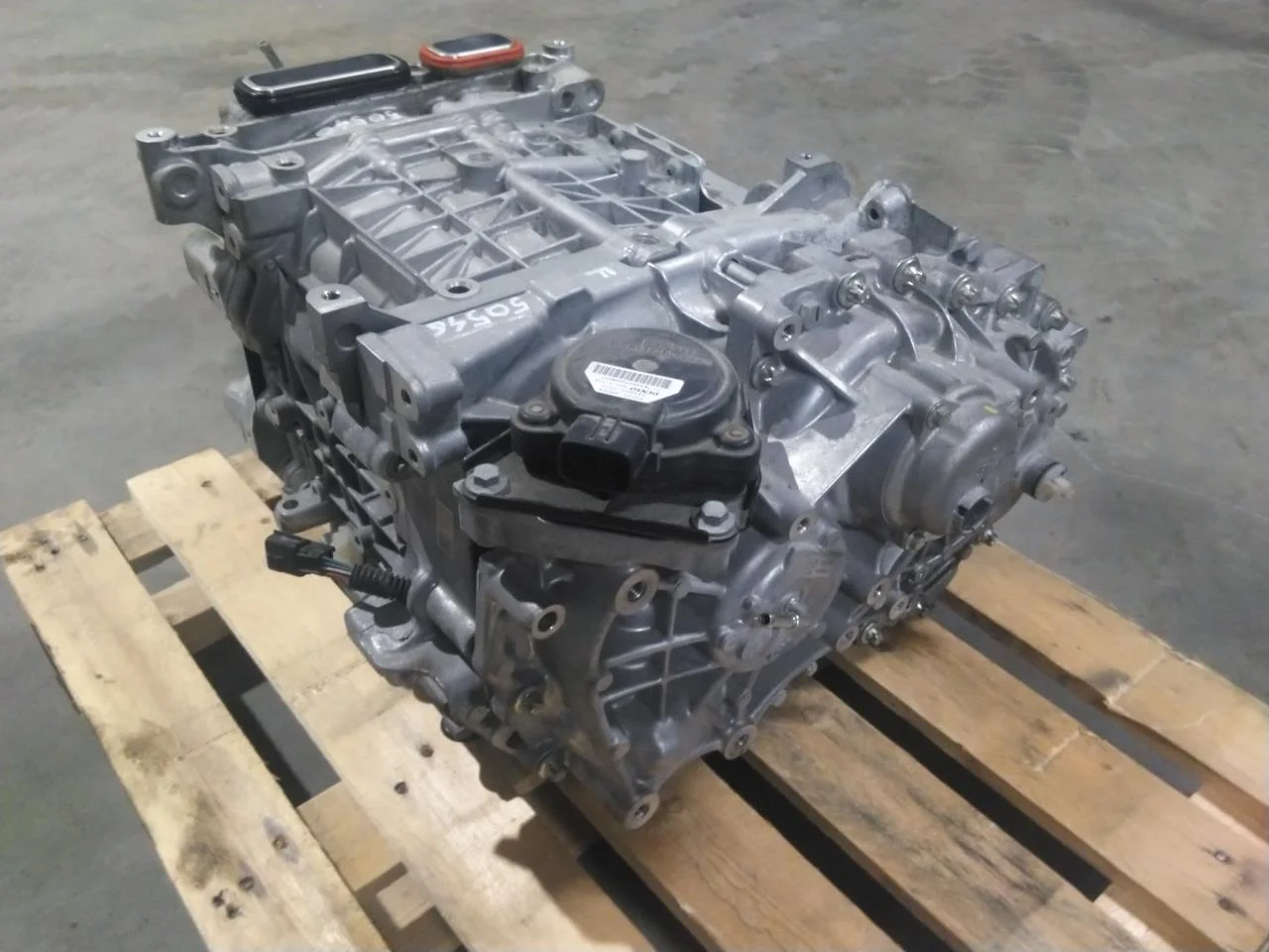 Nissan ARIYA 2021- Elektromos motor, első nézet 2