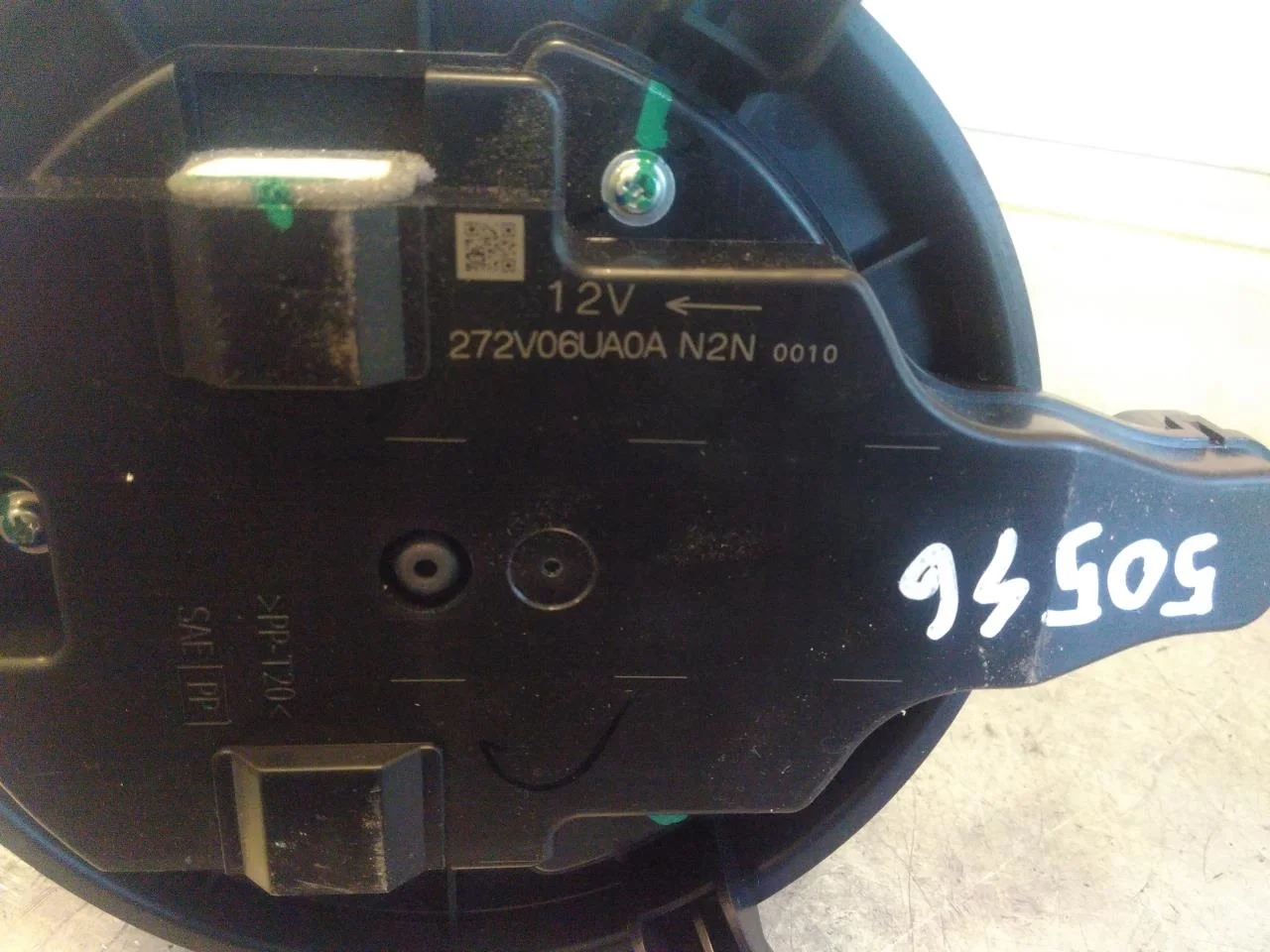 Nissan ARIYA 2021- Fűtésventilátor motor nézet 2