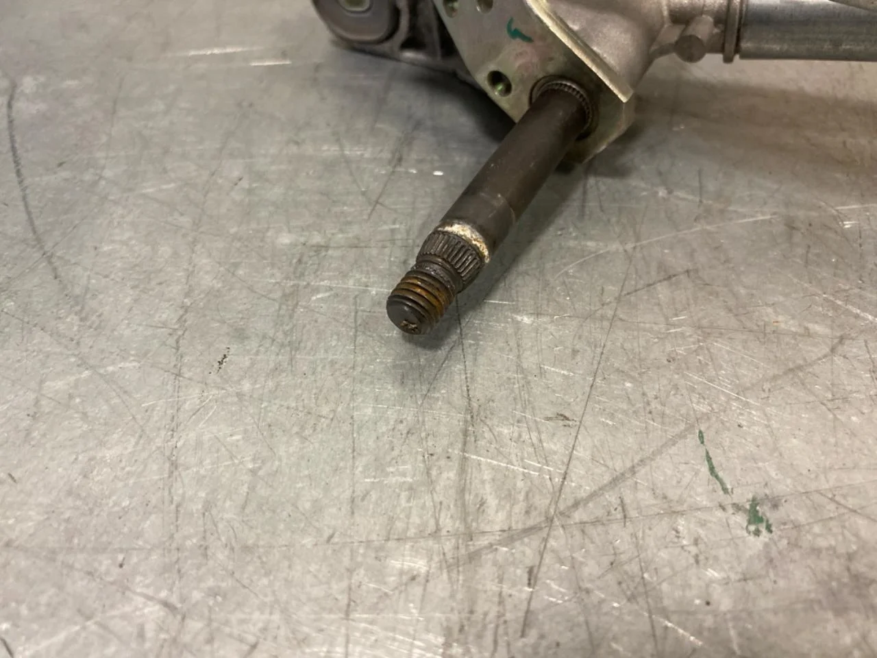 Fisker OCEAN Windshield wiper linkage view 3