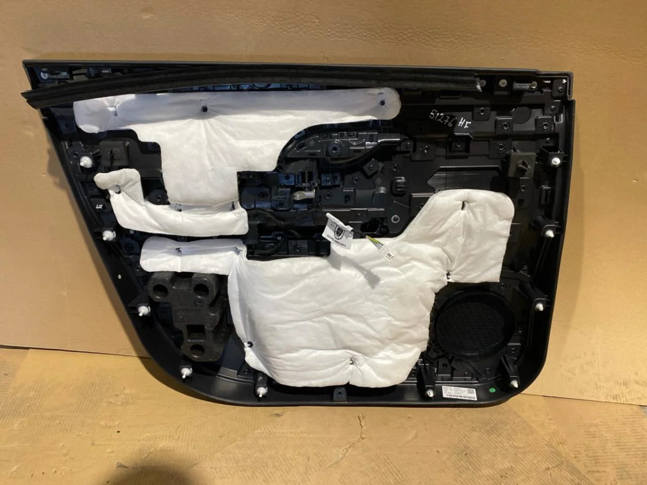 Fisker OCEAN Door trim panel, right view 2