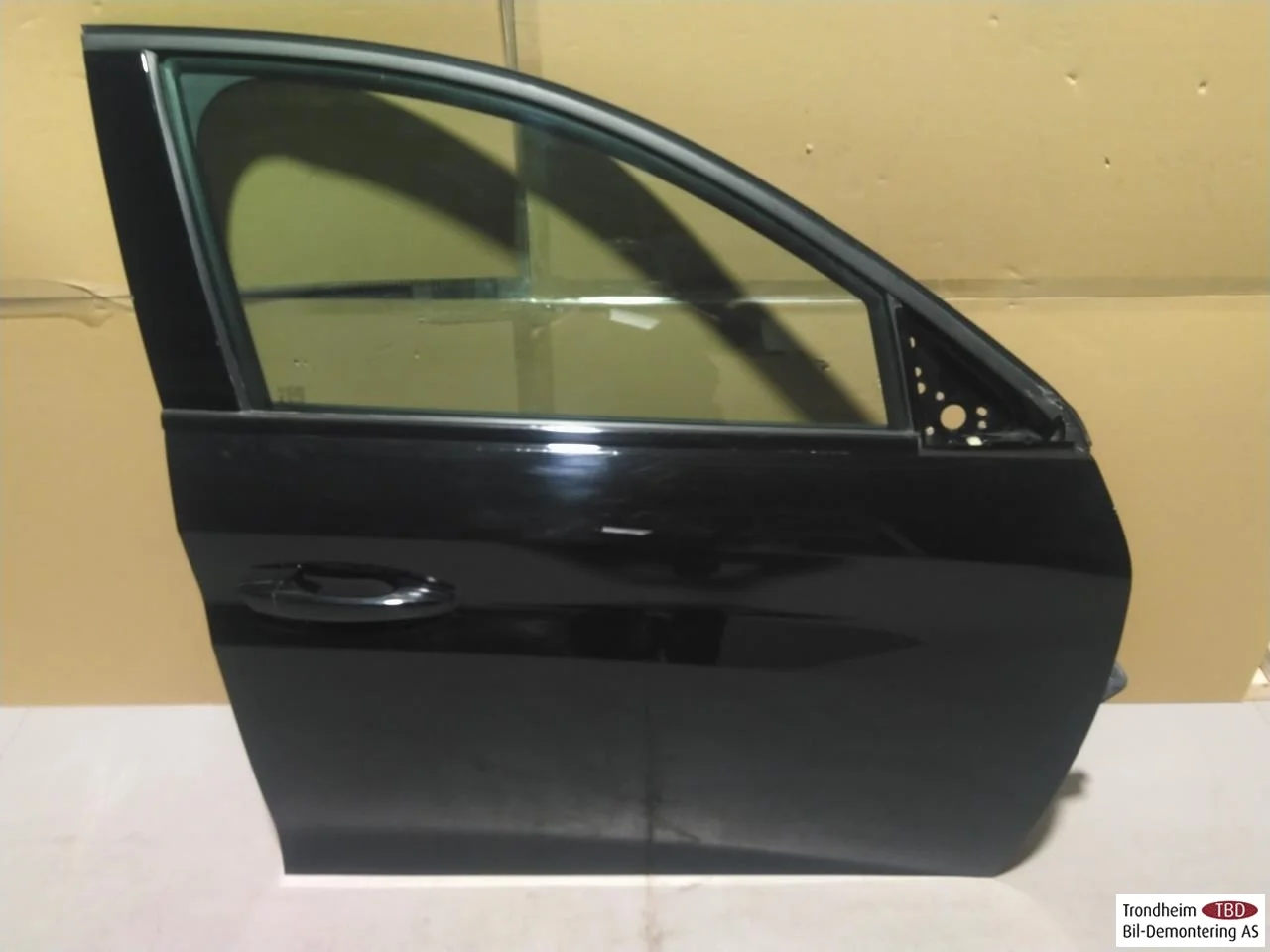 Peugeot 208/E-208 2020-> Door, 4-door, front right