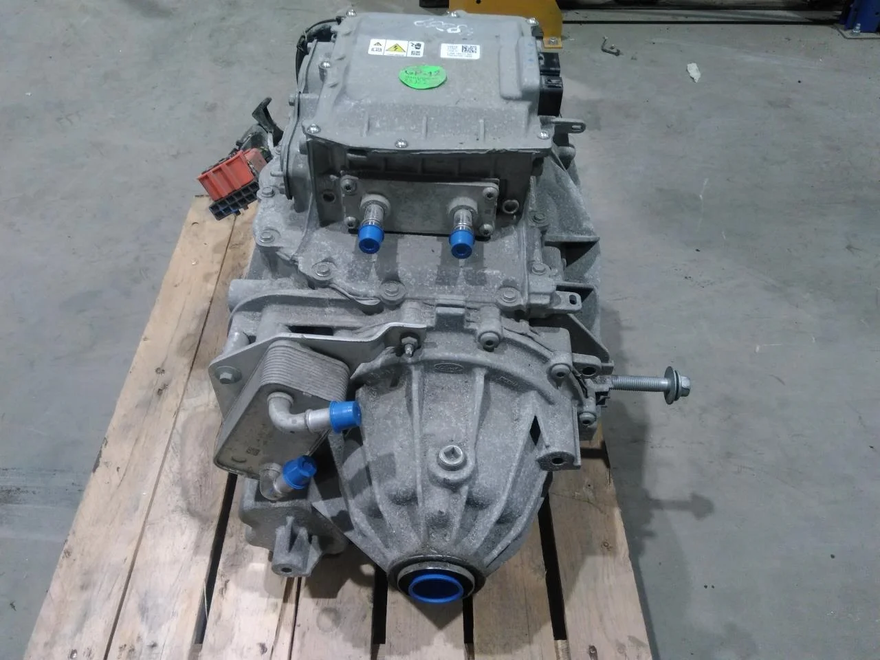 Ford MUSTANG MACH-E 2021- Elektromos motor, hátsó