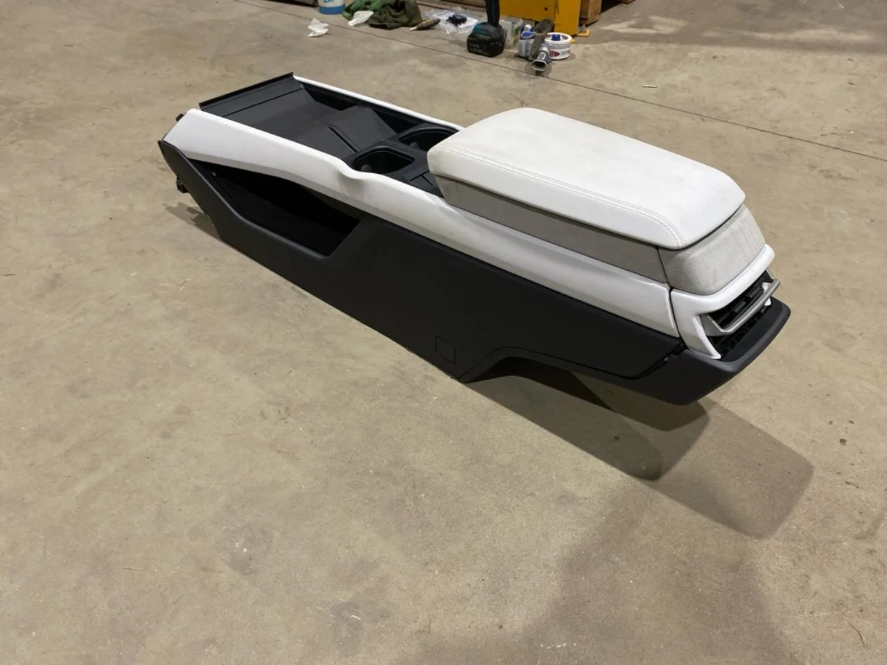 Fisker OCEAN Középkonzol nézet 2