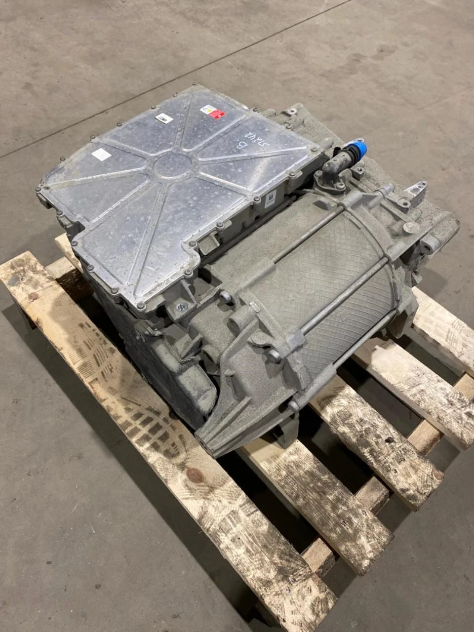 Audi Q4 E-TRON FZ 2021- Elektromos motor, hátsó