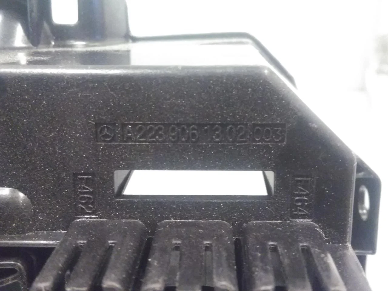 Mercedes EQS SUV X296 2022- Biztosítékdoboz / elektromos központ nézet 4
