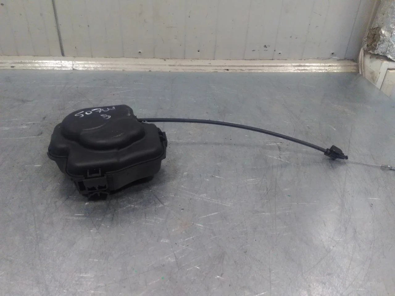 Mercedes EQS SUV X296 2022- Tailgate opener, automatic view 2