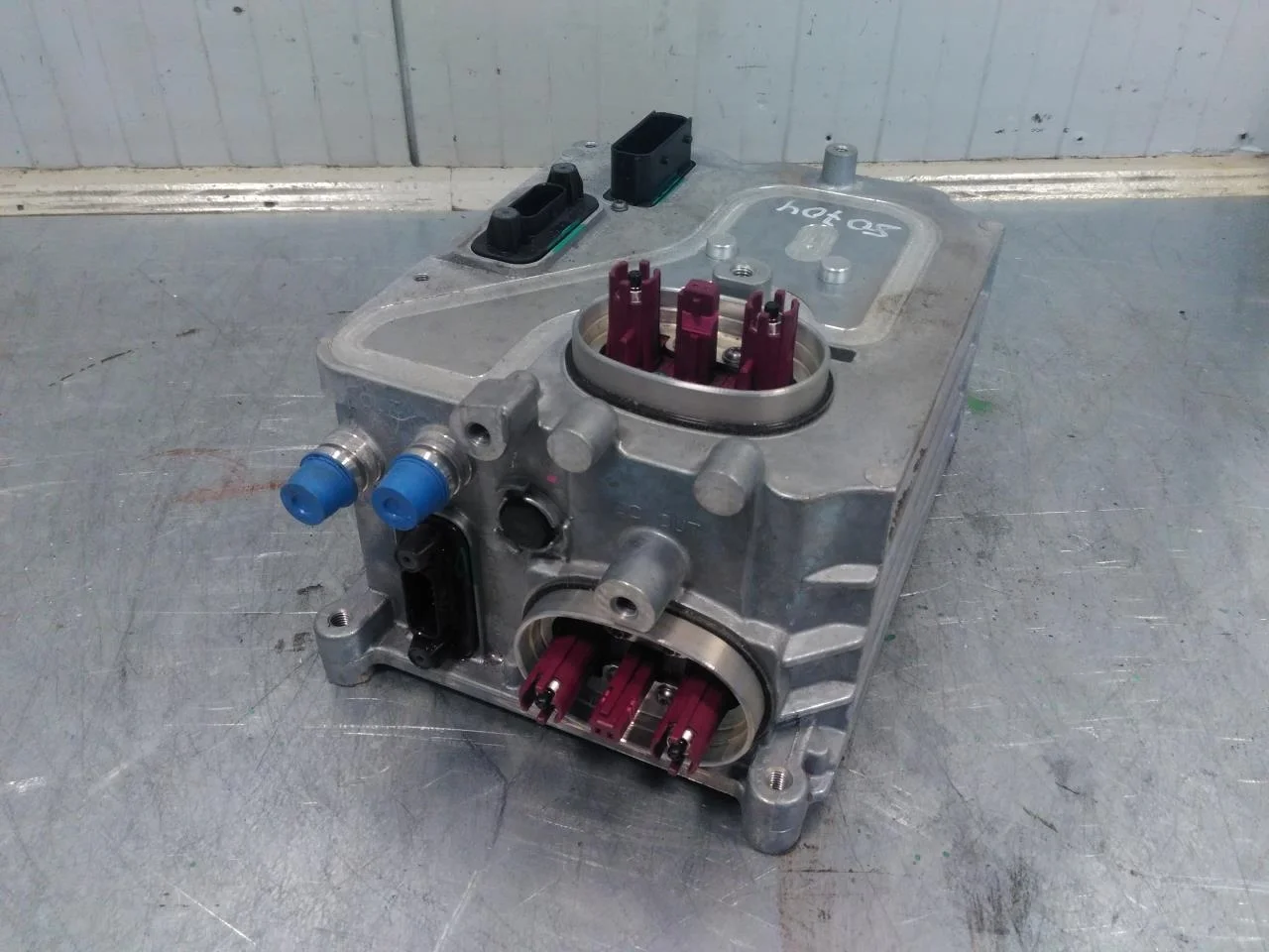 Mercedes EQS SUV X296 2022- Inverter, 12-220V